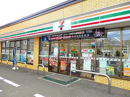 コンビニ　セブンイレブン札幌豊平6条店（コンビニ）まで319m
