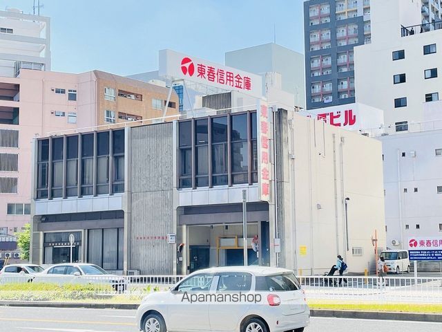 銀行　東春信用金庫錦通支店（銀行）まで307m