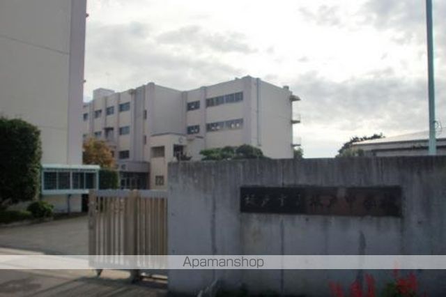 中学校　坂戸市立坂戸中学校（中学校）まで316m