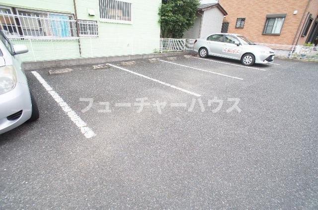 駐車場　駐車場があります