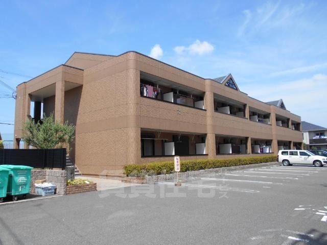 建物外観　外観写真（昼）