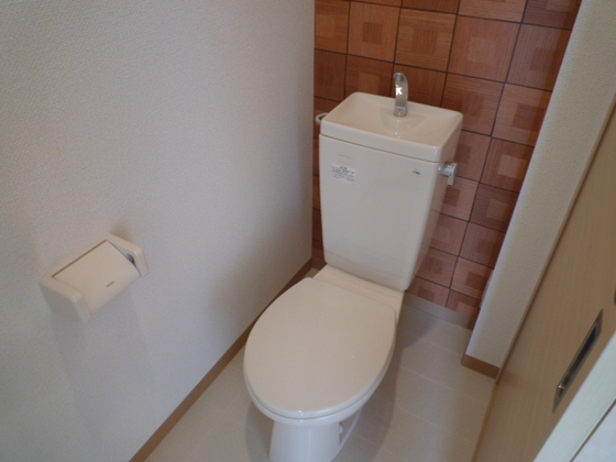 トイレ　※写真は別室のものになります。