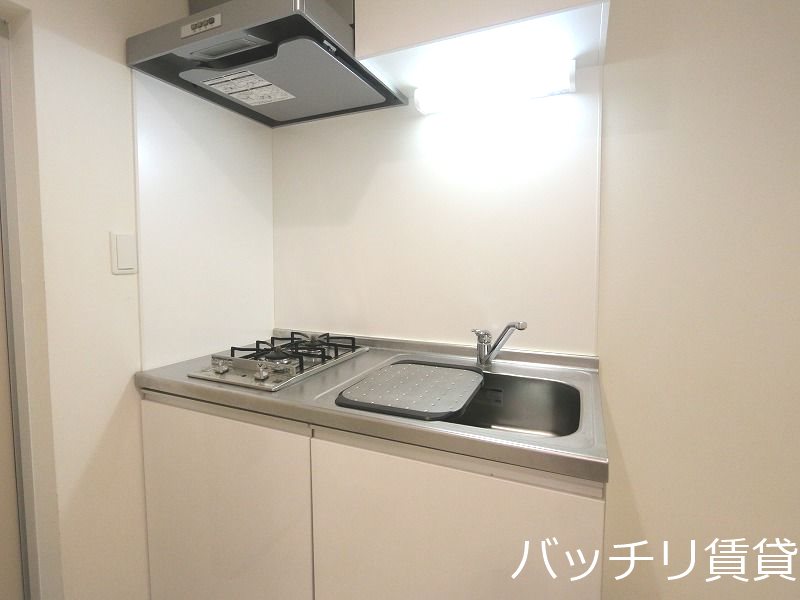 キッチン　同型タイプの為、現状を優先致します。