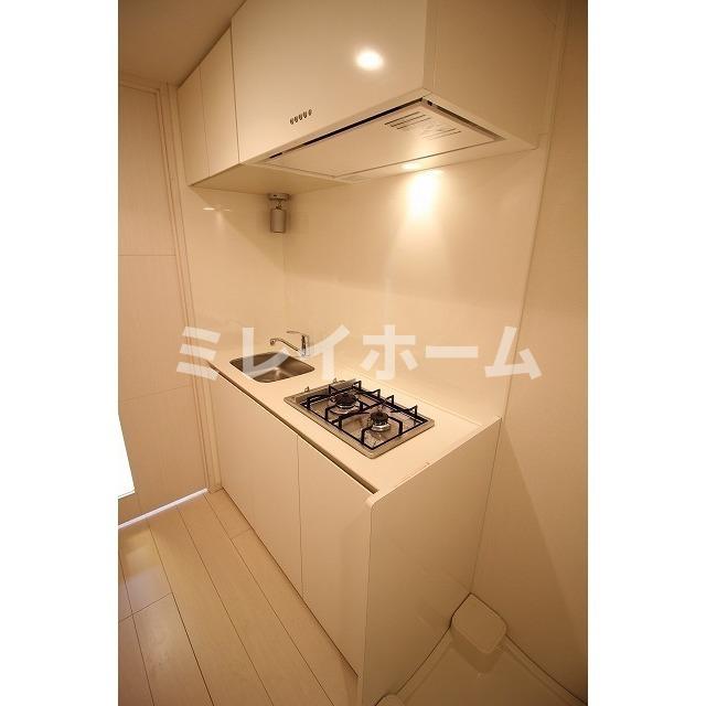 キッチン　同建物内、別のお部屋の参考写真になります。