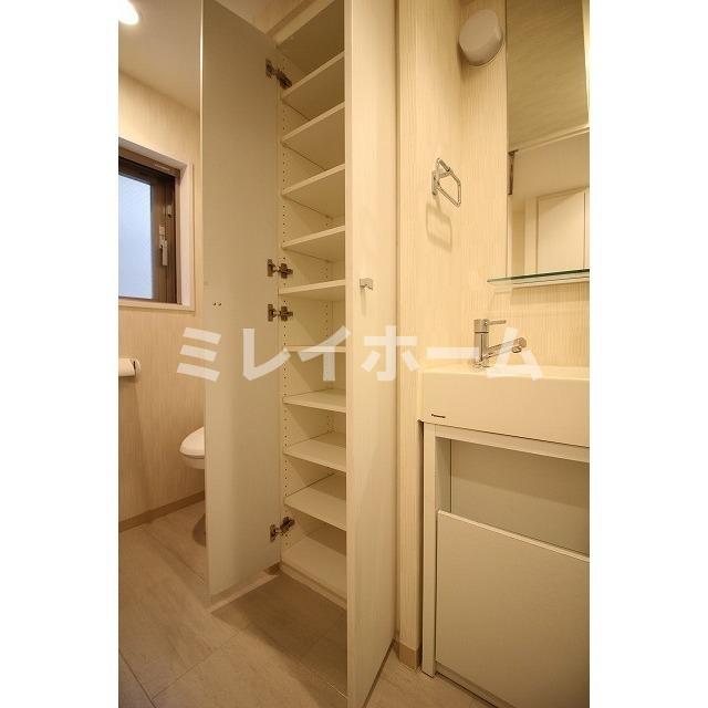 その他　同建物内、別のお部屋の参考写真になります。