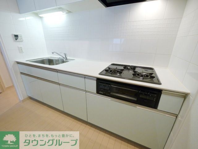 ＪＲ京浜東北線 浦和駅 徒歩8分 13階建 築20年のキッチン写真