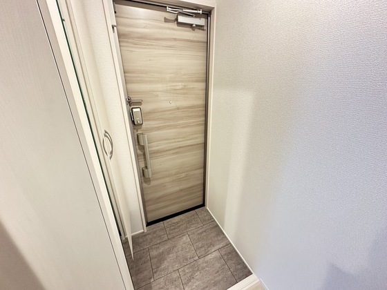 D-room南小路の玄関写真