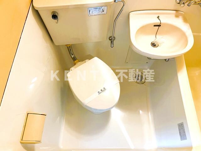トイレ　コンパクトで使いやすいトイレです
