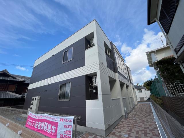 建物外観　外観写真（昼）