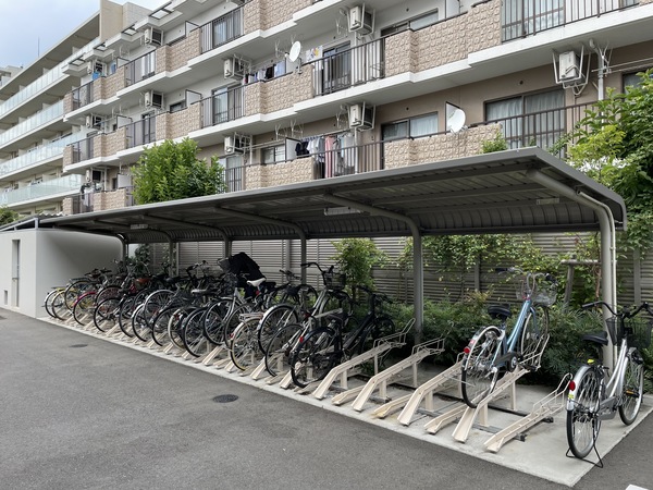 ウィステリア新川崎の外観写真