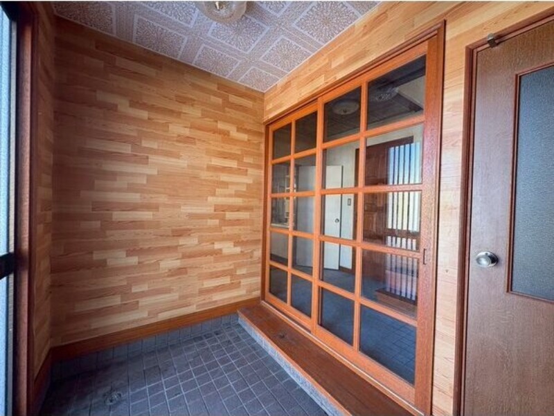 新琴似1-10戸建の玄関写真