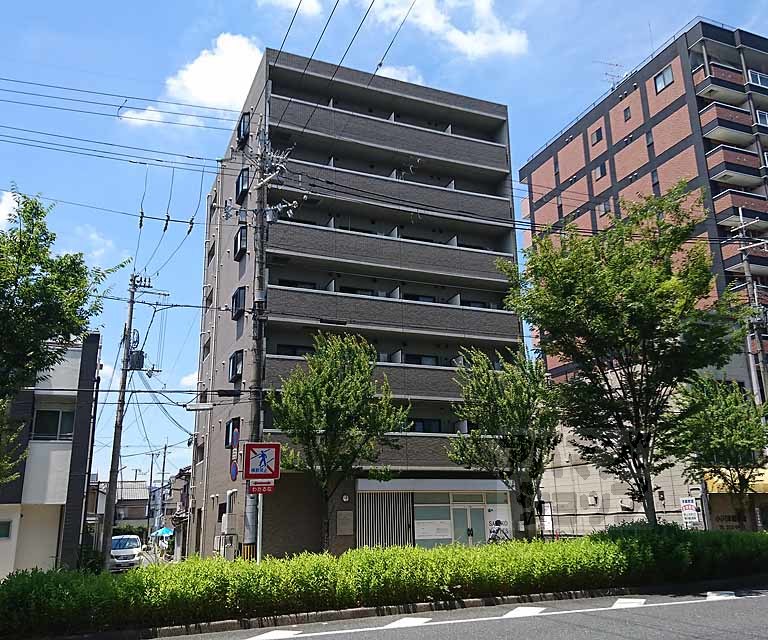 ミスター・キーズ西院の外観写真