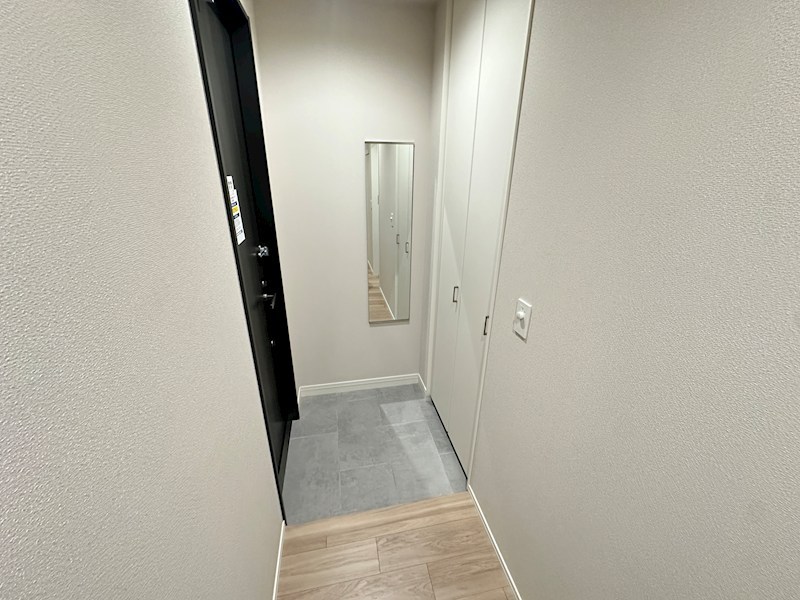 WING TOWA MAISONの玄関写真