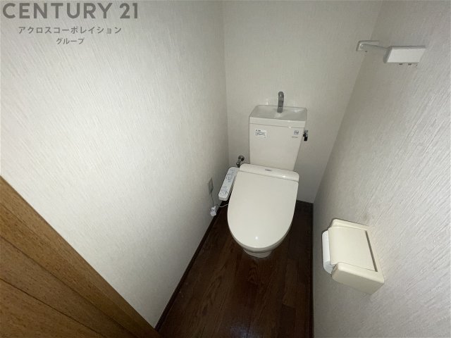 トイレ　温水洗浄便座付きでおすすめ！