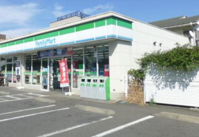 コンビニ　ファミリーマートサンズ相模台五丁目店（コンビニ）まで366m