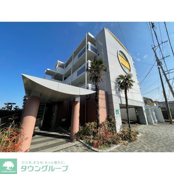 カノン横浜の外観写真