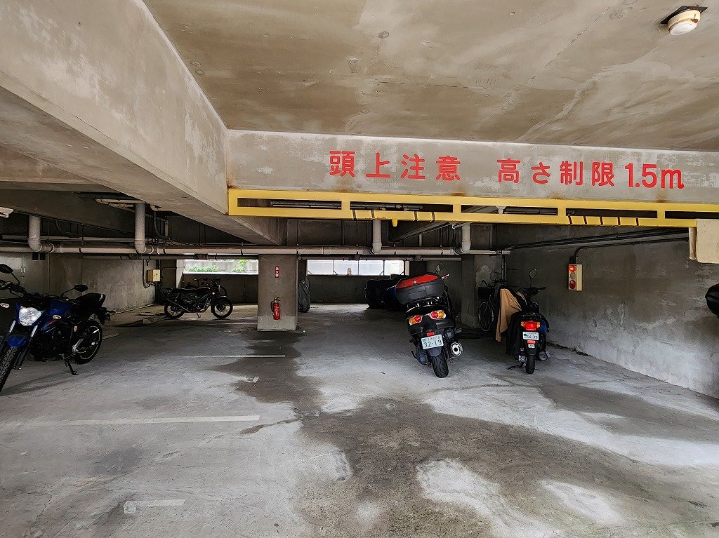 その他共有部分　バイク駐輪相談可