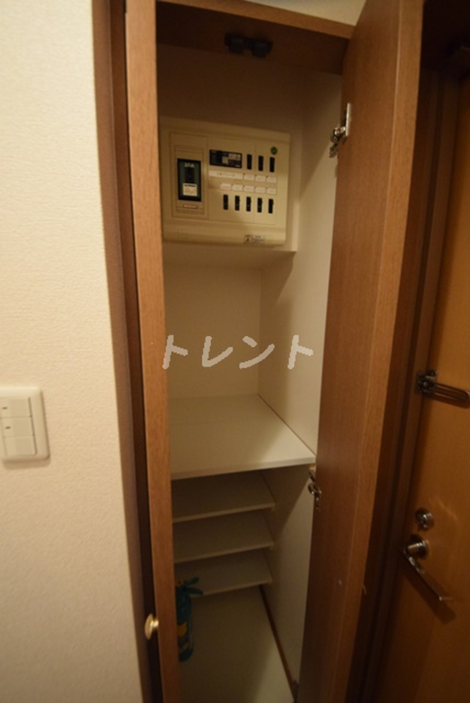 レジディア上野池之端の内装写真