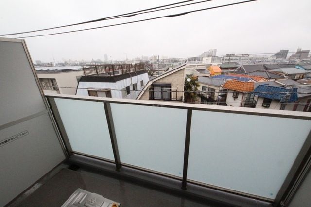 バルコニー　お問い合わせはお早めに