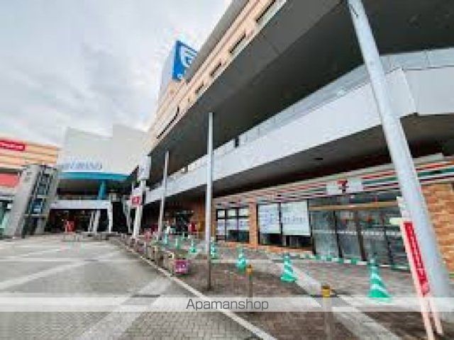 コンビニ　セブンイレブン広島緑井５丁目店（コンビニ）まで421m