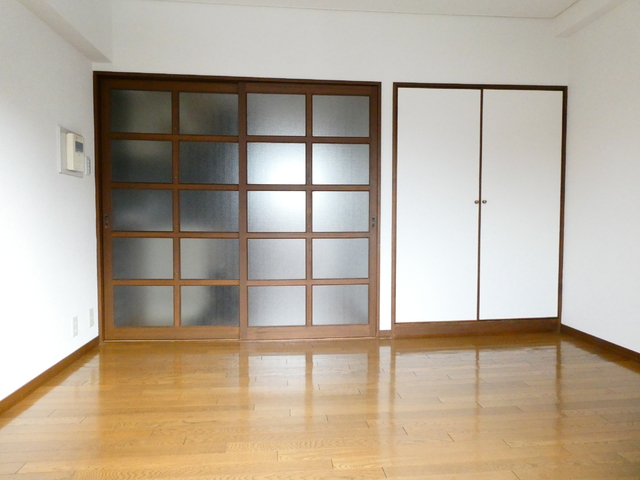 その他部屋・スペース　６帖の洋室