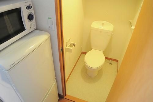 レオパレスchez moiのトイレ写真