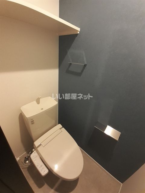Regalest-S Fluery旧RS庚午2のトイレ写真