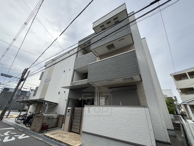 阪急宝塚線 岡町駅 徒歩7分 築9年