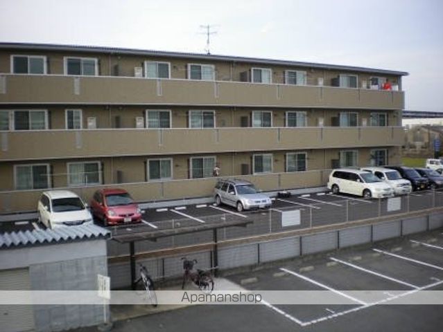オッツ丸善の外観写真