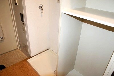 収納　室内洗濯機置き場