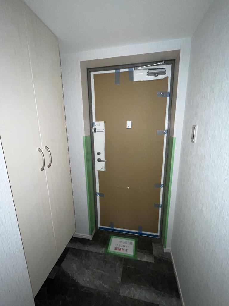 サンライズ本町の玄関写真