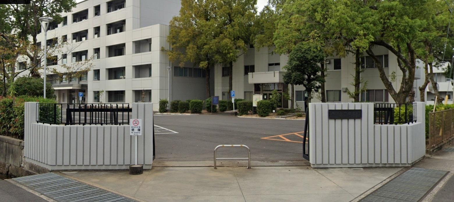 大学・短大　国立香川大学農学部（大学・短大）まで978m