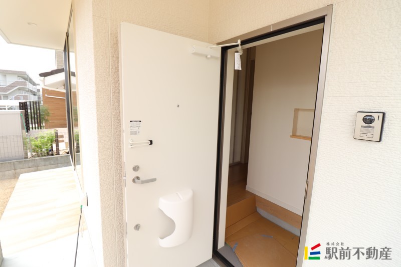 KUMAHAUSの玄関写真