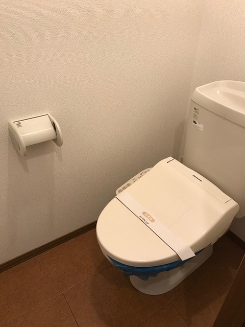 トイレ　トイレ