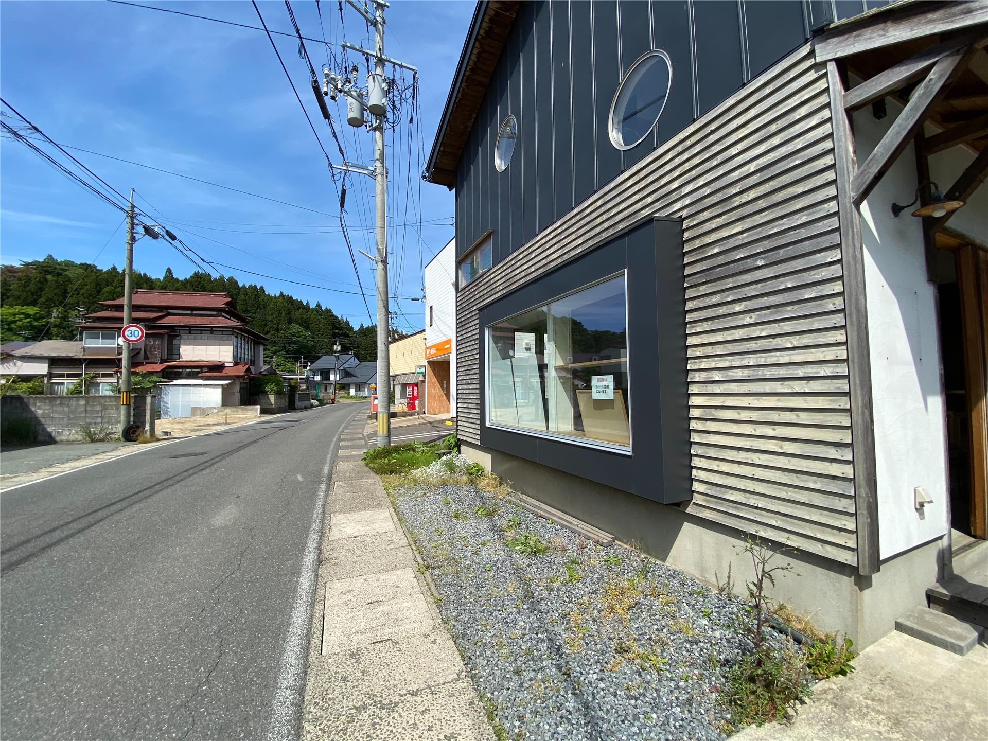 泉馬場店舗の建物外観