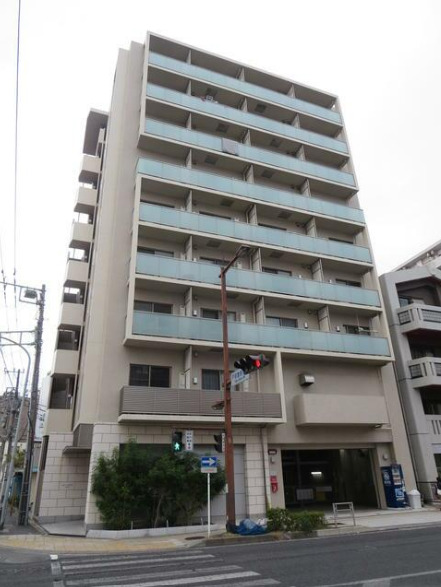 横浜市西区戸部本町のマンションの建物外観