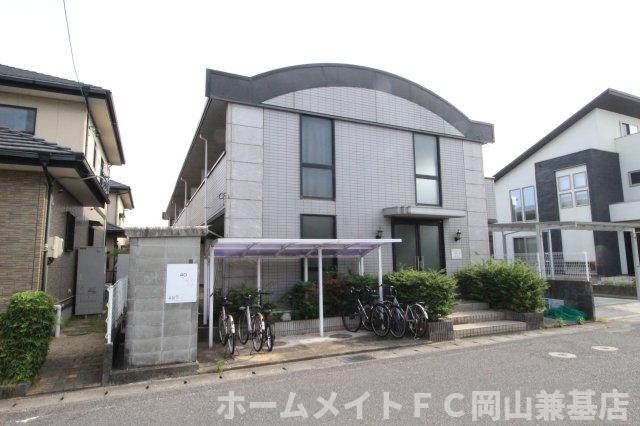 岡山市東区大多羅町のアパートの建物外観