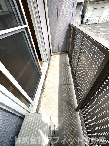 バルコニー　東向き