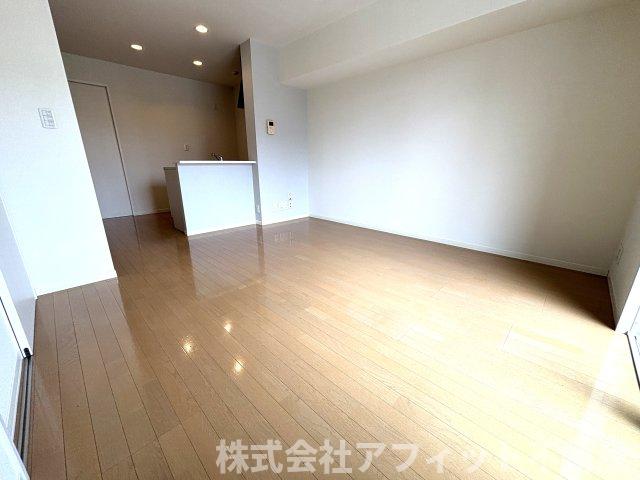 居室・リビング　LDK12.9帖