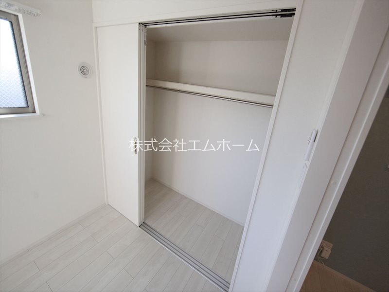 収納　クローゼット（収納充実してます）