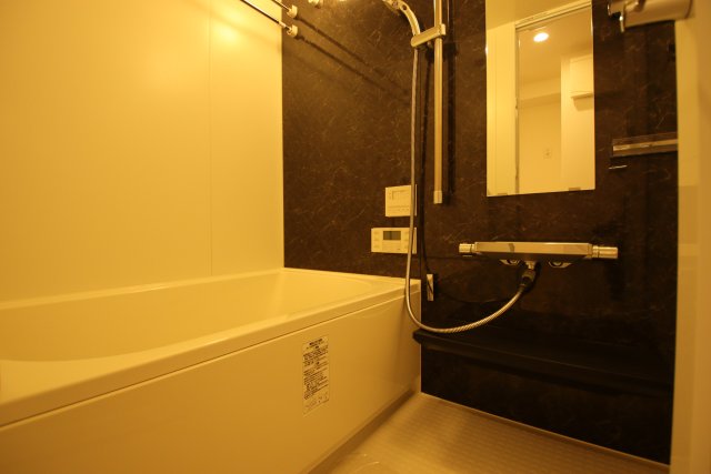 バス・シャワールーム　別室の参考写真です。※現況優先