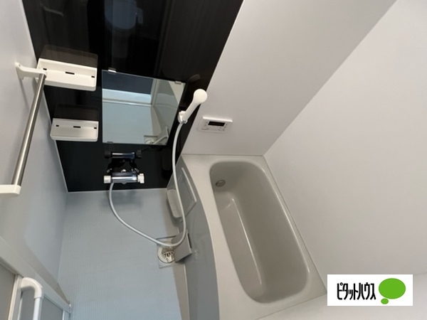 バス・シャワールーム　他号室の写真です