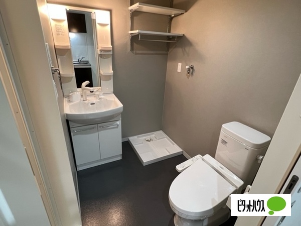 洗面設備　他号室の写真です