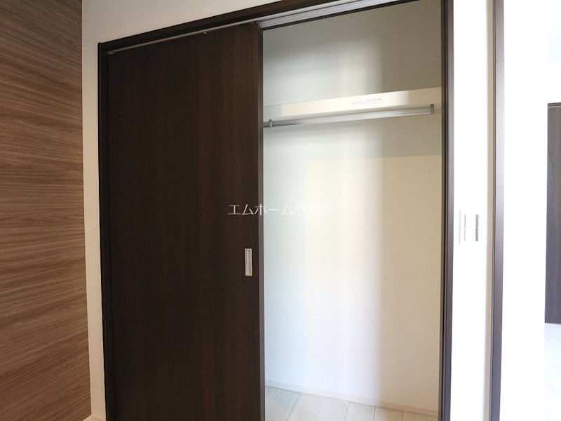 収納　クローゼット（収納充実してます）
