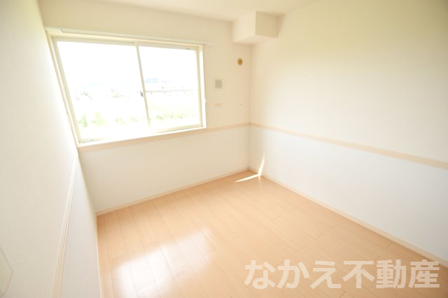 その他部屋・スペース　使い勝手のいい寝室です