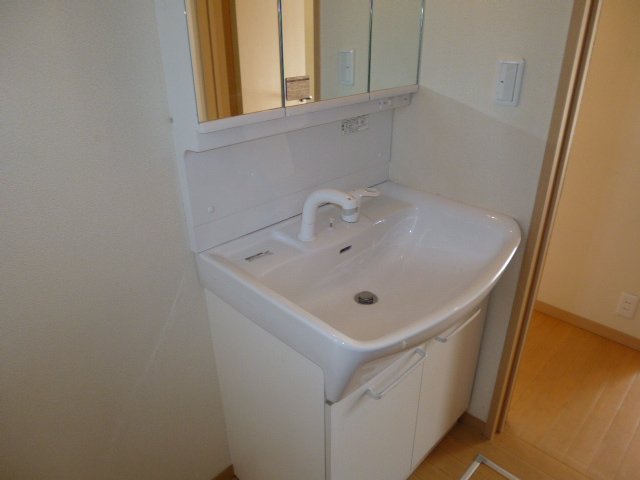 洗面設備　洗髪洗面化粧台