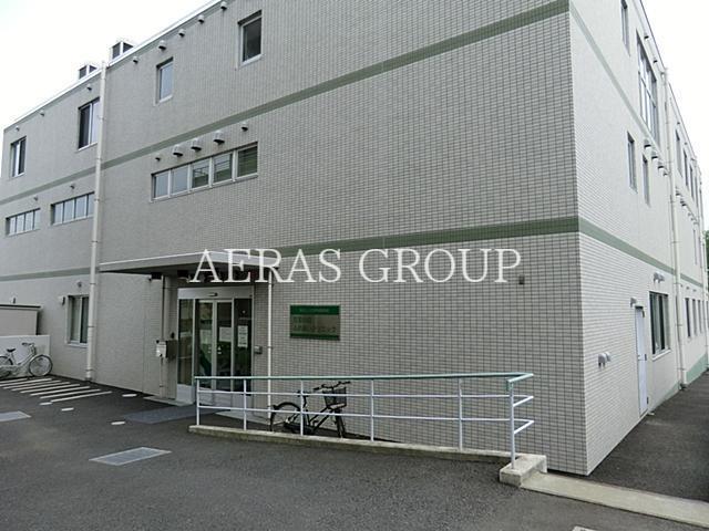 病院　百草の森 ふれあいクリニック（病院）まで621m