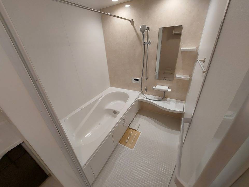 バス・シャワールーム　浴室