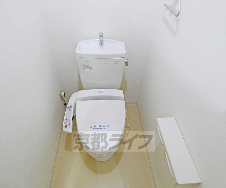 トイレ　清潔感のあるトイレです。