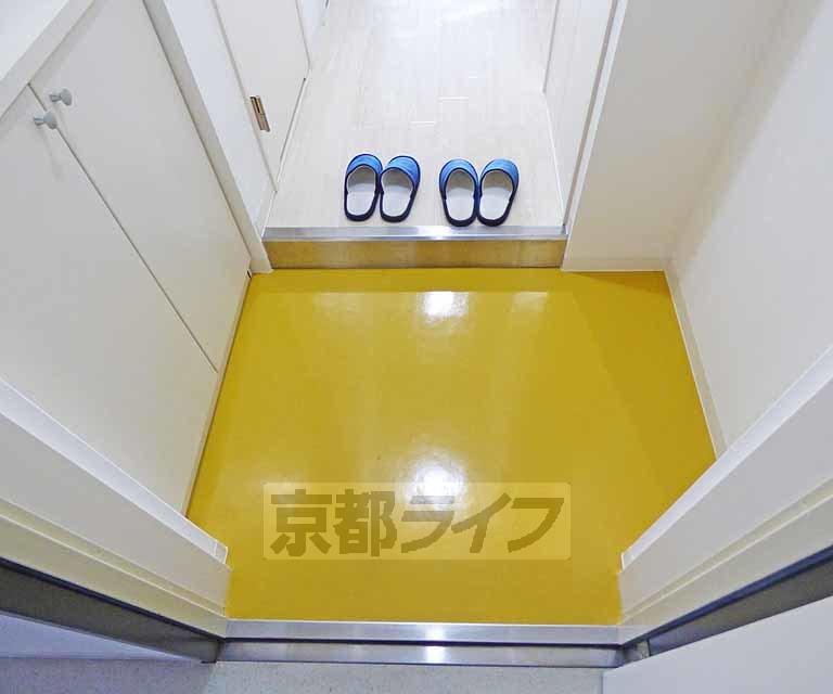 玄関　玄関です。